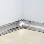 Esquinero Sanitario Interno Atrim 25x25 mm Acero Inoxidable Brillante - Imagen 2