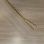 Piso Flotante Frigg Vision Beige 8 mm HDF Simil Madera Alto Tránsito Click 2.71 m² Caja