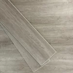 Piso Vinílico Click Frigg Prostep Euca 5.5 mm SPC Virgen Tránsito Comercial Alto 2.02m²